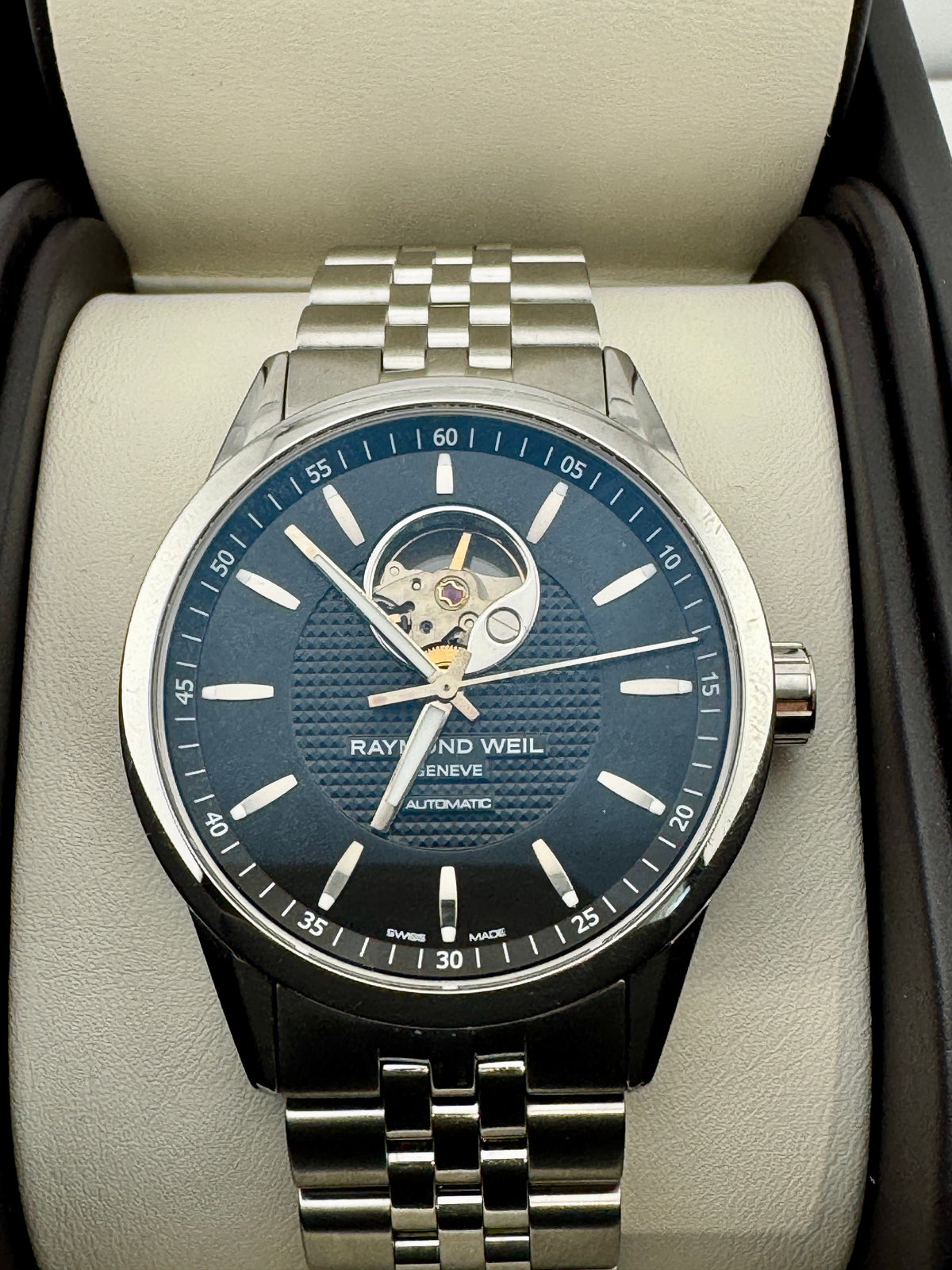 Pre Owned - Raymond Weil Open Heart - 2025 - 40mm - 4200 - Full Set - Goldbank Jewellers