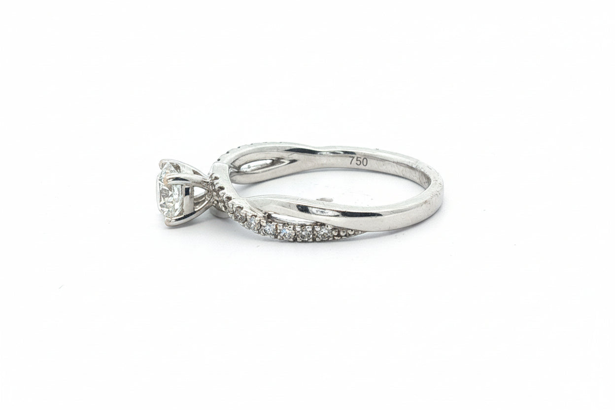 Round Brilliant 0.65CT SI1 - SI2 H 18CT White Gold Solitaire Twisted Band Ring Size M - Goldbank Jewellers