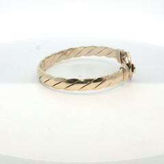 7" - Pre Owned - 9ct - Stone Set Hook And Loop Bangle - ( 34.02g )