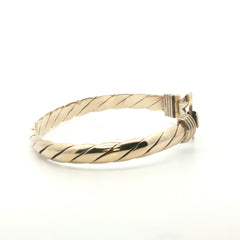 9ct - Pre owned - Hook & loop bangle - 8" - (34.76g) - 7mm