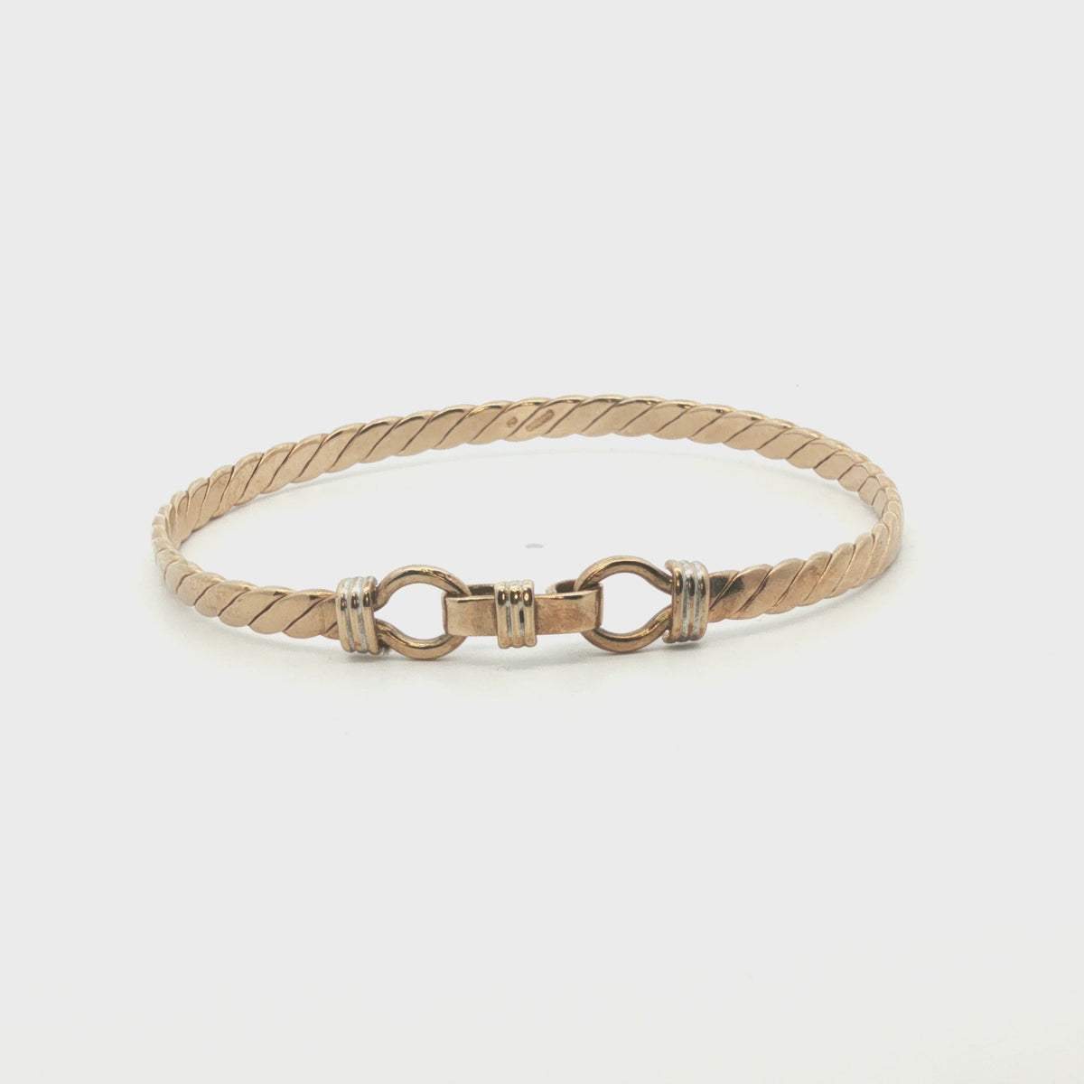 9ct - Pre owned - Double hook bangle - 6" - (8.36g) - 3mm
