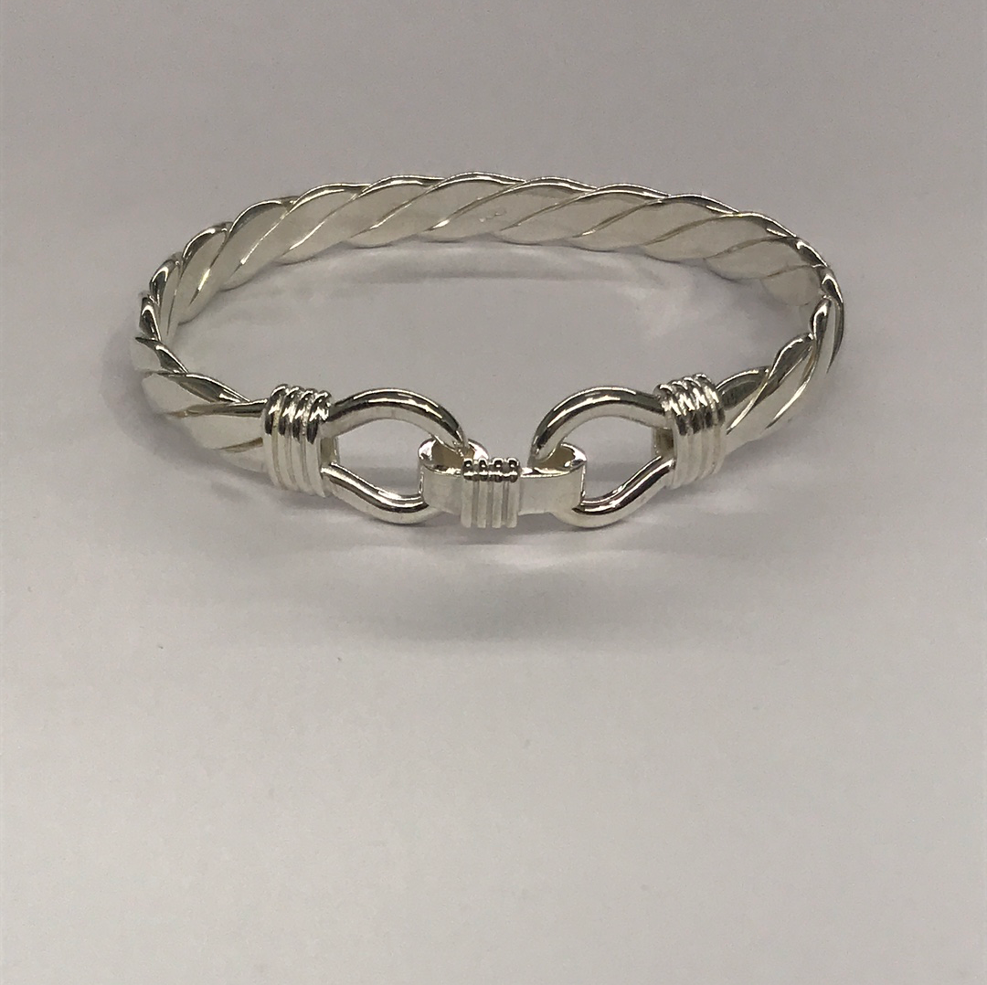 Sterling Silver Women's Hook And Loop Bangle – Goldbank Jewellers